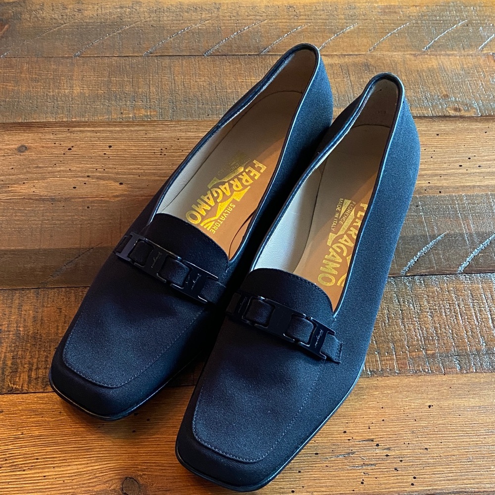 Salvatore Ferragamo Women's Classic Black Flats